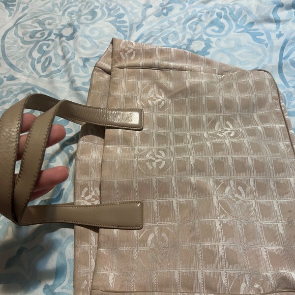 Authentic Chanel Tote - Picture 11 of 11